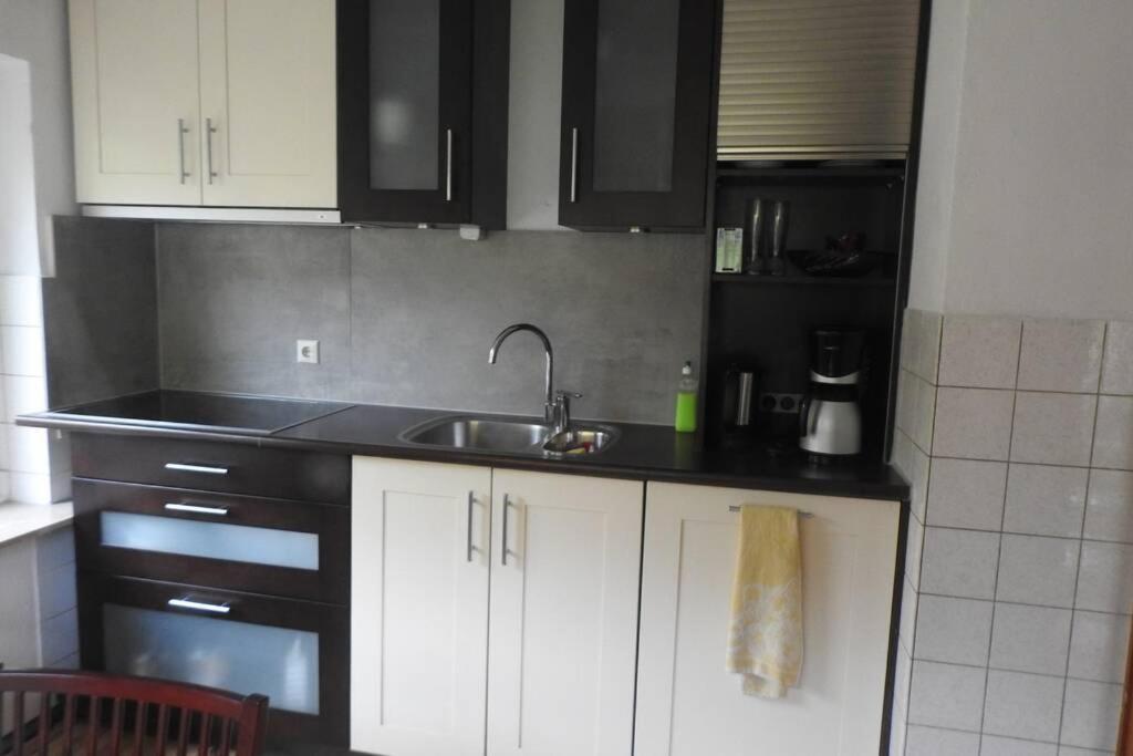 Bergblick Apartment Медебах Екстериор снимка