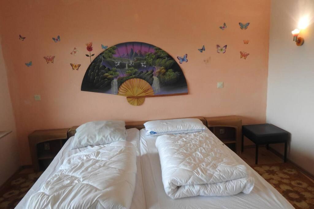 Bergblick Apartment Медебах Екстериор снимка